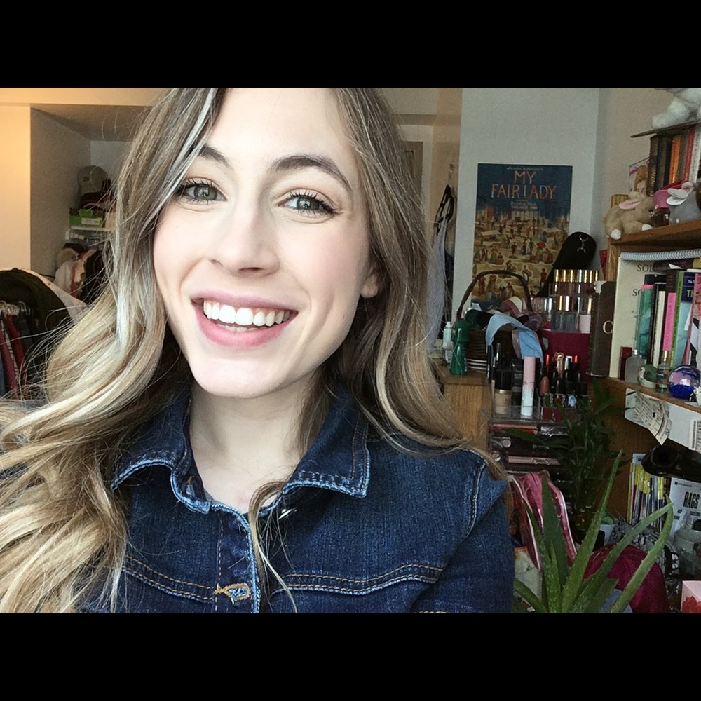 Welcome to my closet! I ❤️ offers!!!